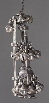 Antique Asian Rattlesilver ton
