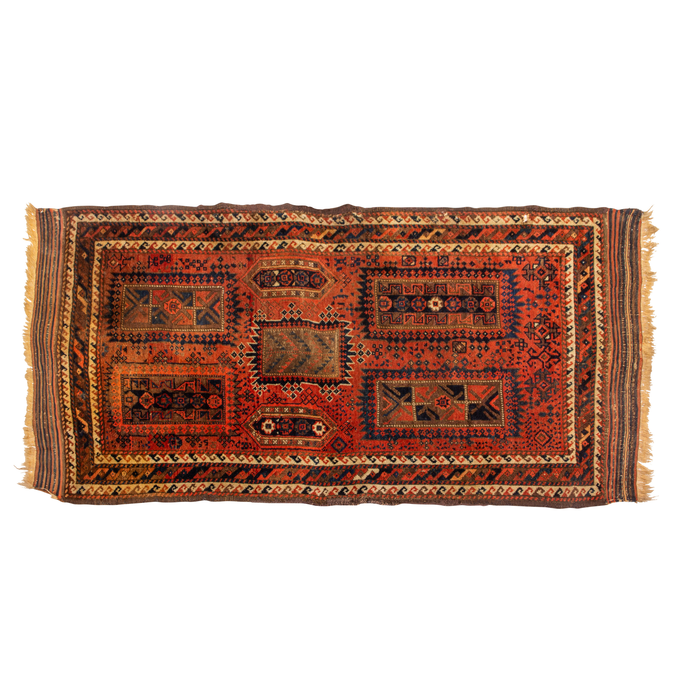 ANTIQUE BALUCH Antique Baluch, 3' x