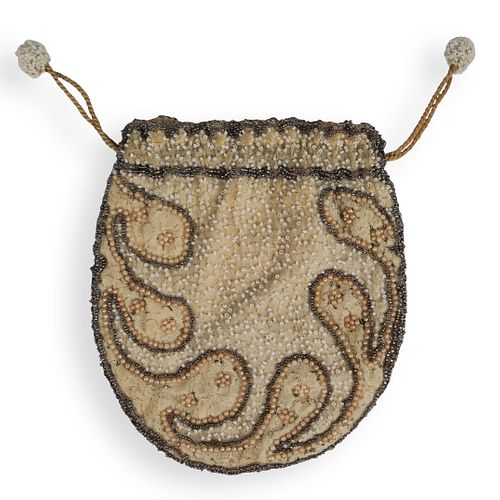 ANTIQUE BEADED PURSEDESCRIPTION: An