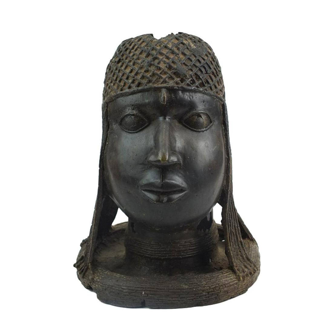 ANTIQUE BENIN BRONZE