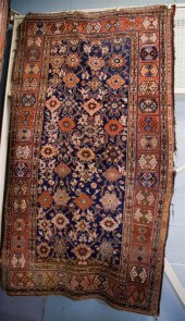ANTIQUE BERGAMA RUG approx. 6'