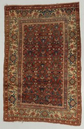 ANTIQUE BIDJAR RUG, PERSIA: 4'