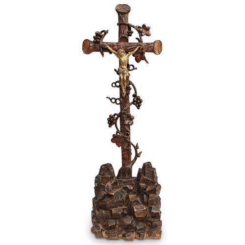 ANTIQUE BLACK FOREST CARVED WOOD