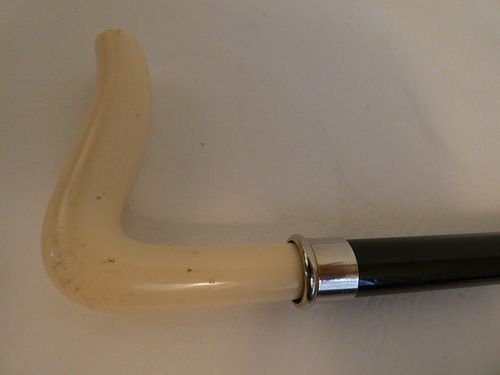 ANTIQUE BONE & WOOD CANEAntique