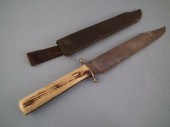 ANTIQUE BOWIE KNIFEAntique bow