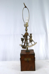 ANTIQUE BRASS SHIP'S SEXTANT L