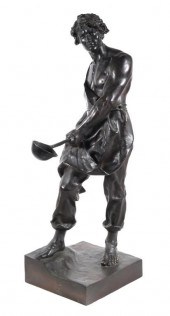 ANTIQUE BRONZE BLACKSMITH SCUL