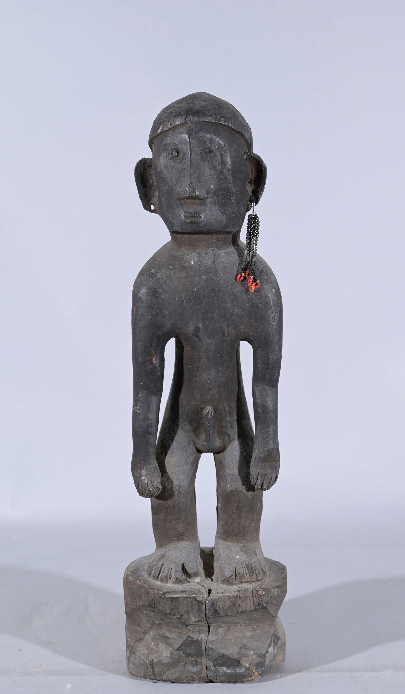 ANTIQUE BULUL MALE FIGUREAntique