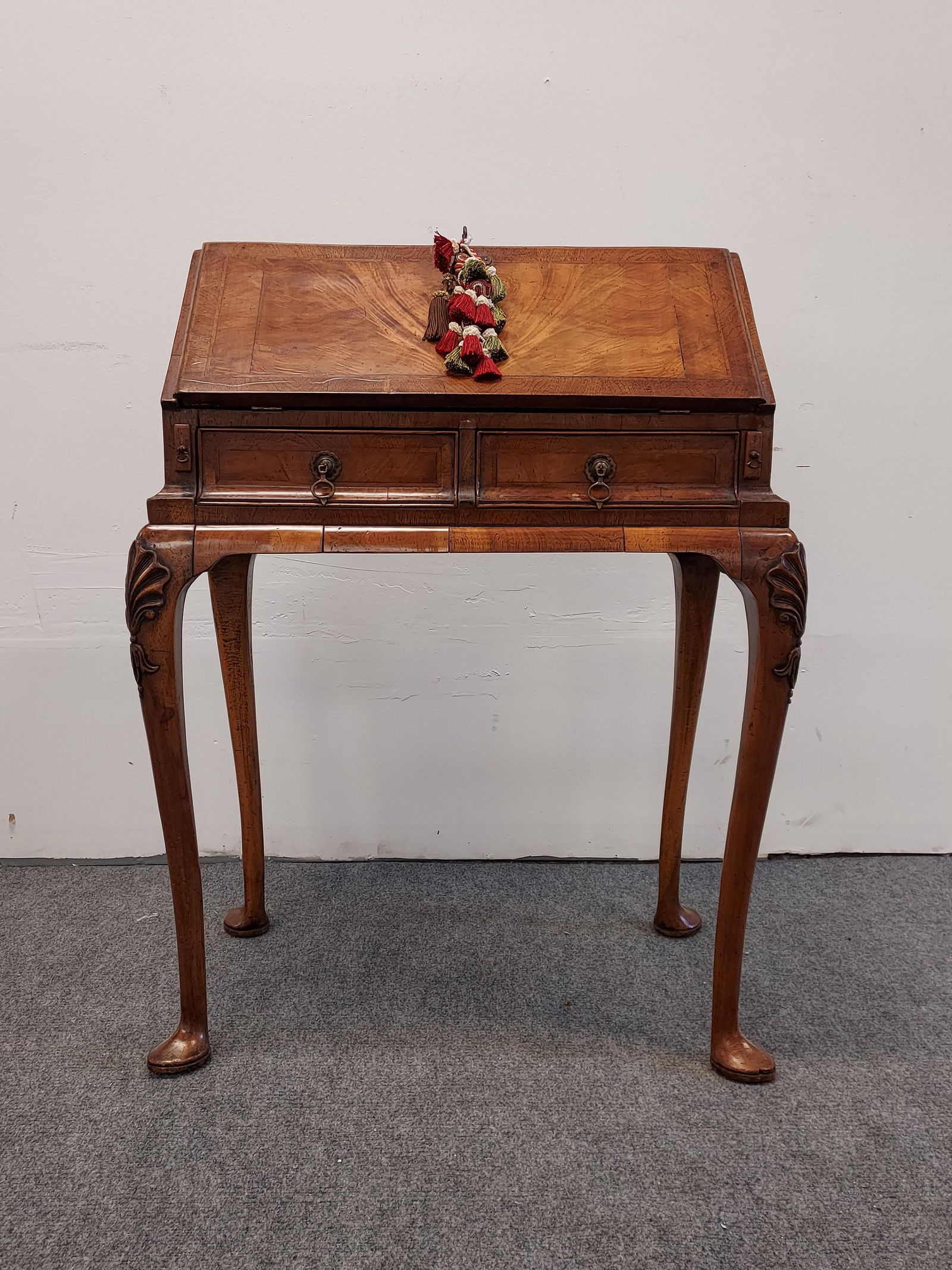 ANTIQUE BURLED WOOD WRITING