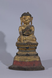 ANTIQUE BURMESE WOODEN SEATED