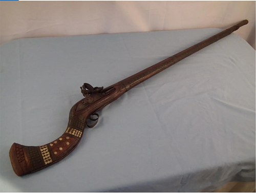 ANTIQUE CAMEL GUNAntique Middle