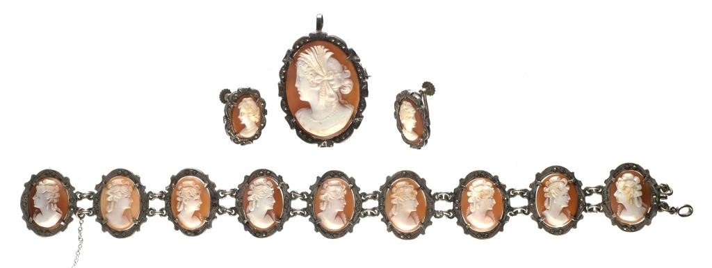 ANTIQUE CAMEO 800 SILVER DEMI
