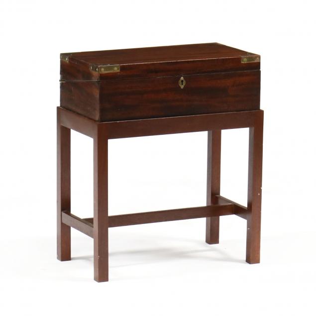 ANTIQUE CAMPAIGN STYLE LAP DESK