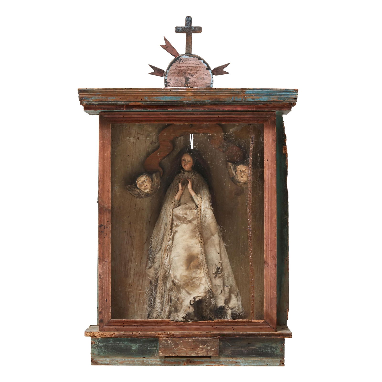 ANTIQUE CARVED MADONNA BULTO IN