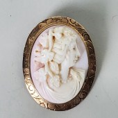 ANTIQUE CARVED SHELL CAMEO PIN