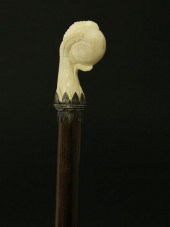 ANTIQUE CARVED TALON CLUTCHING