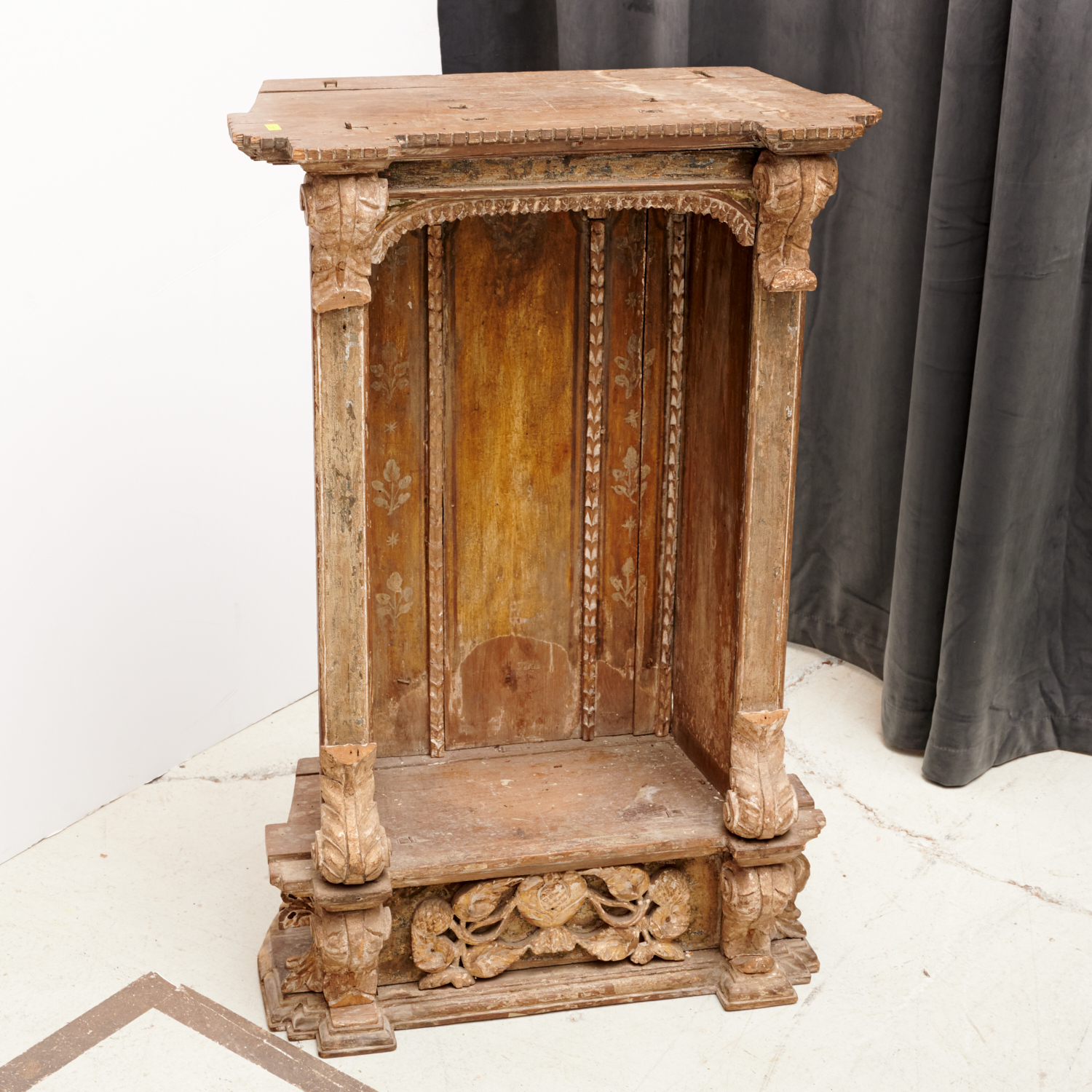 ANTIQUE CARVED WOOD DEVOTIONAL