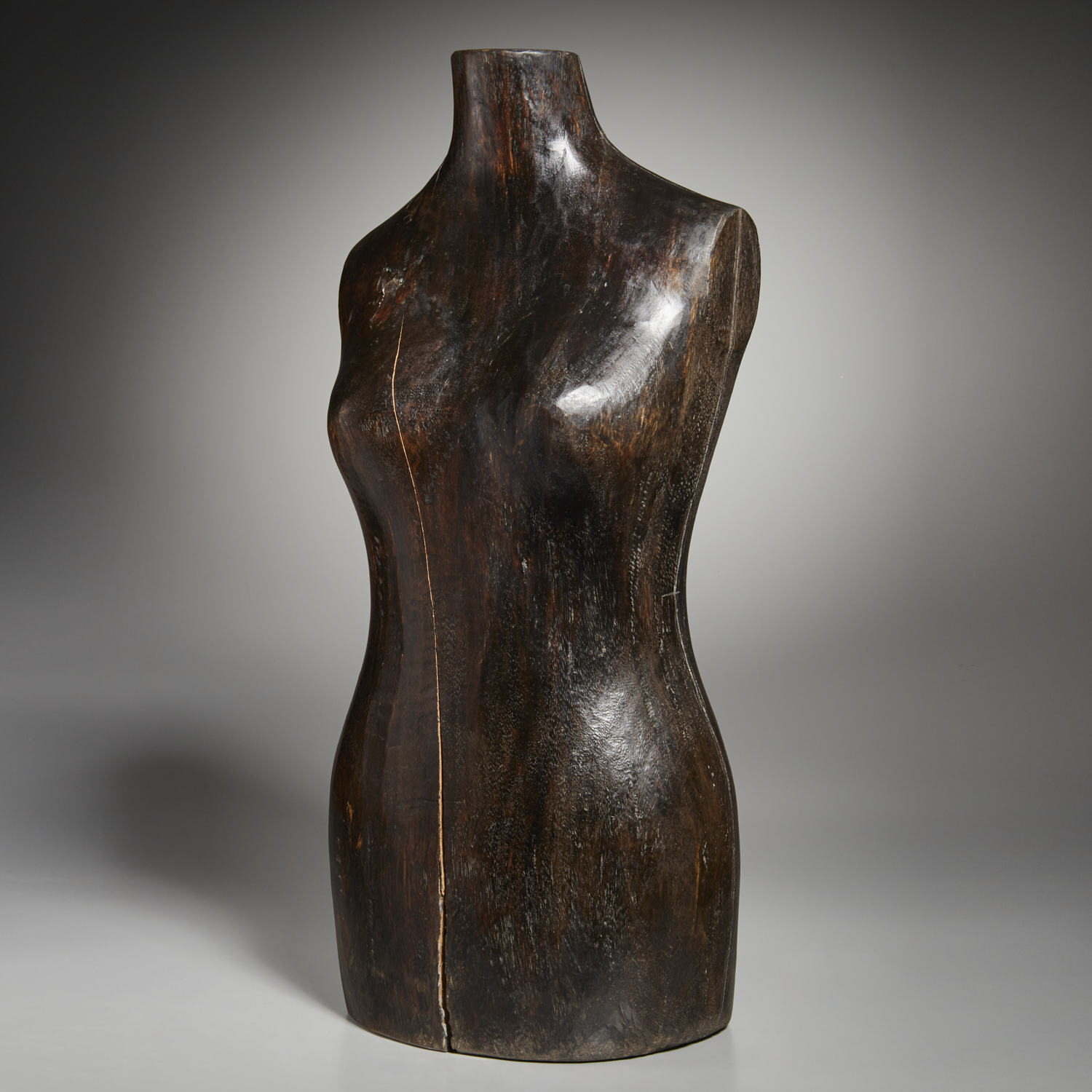 ANTIQUE CARVED WOOD MANNEQUIN
