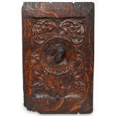 ANTIQUE CARVED WOODEN PLAQUEDE