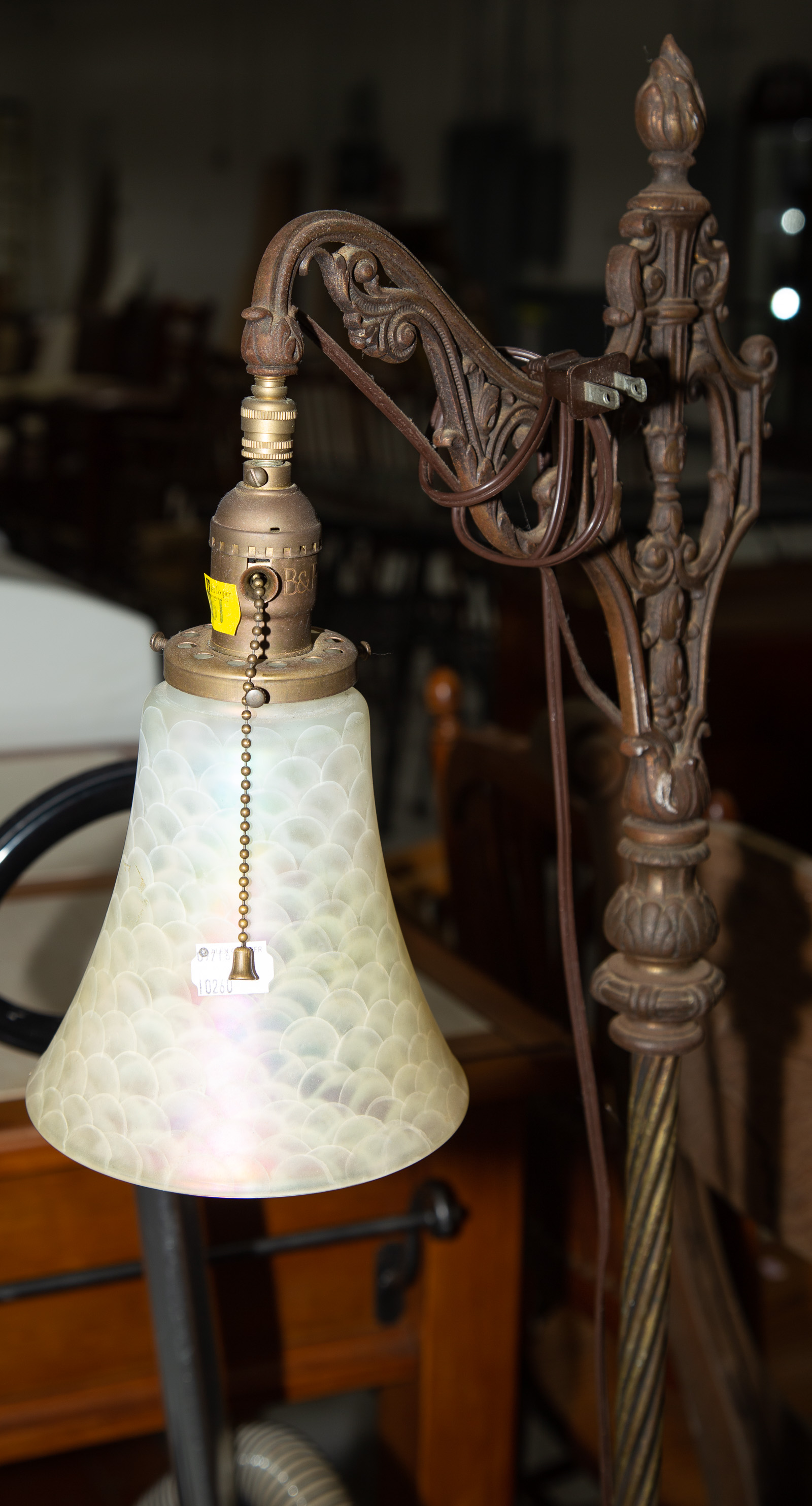 ANTIQUE CAST IRON BRIDGE FLOOR LAMP