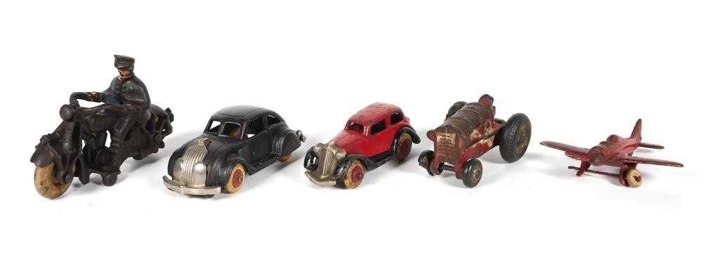 ANTIQUE CAST IRON TOYSLot of five