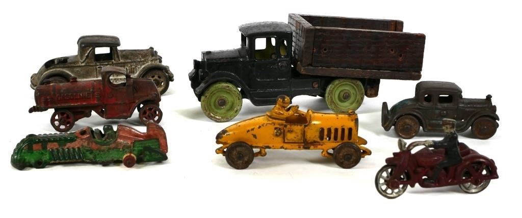 ANTIQUE CAST IRON VEHICLE TOYSLot
