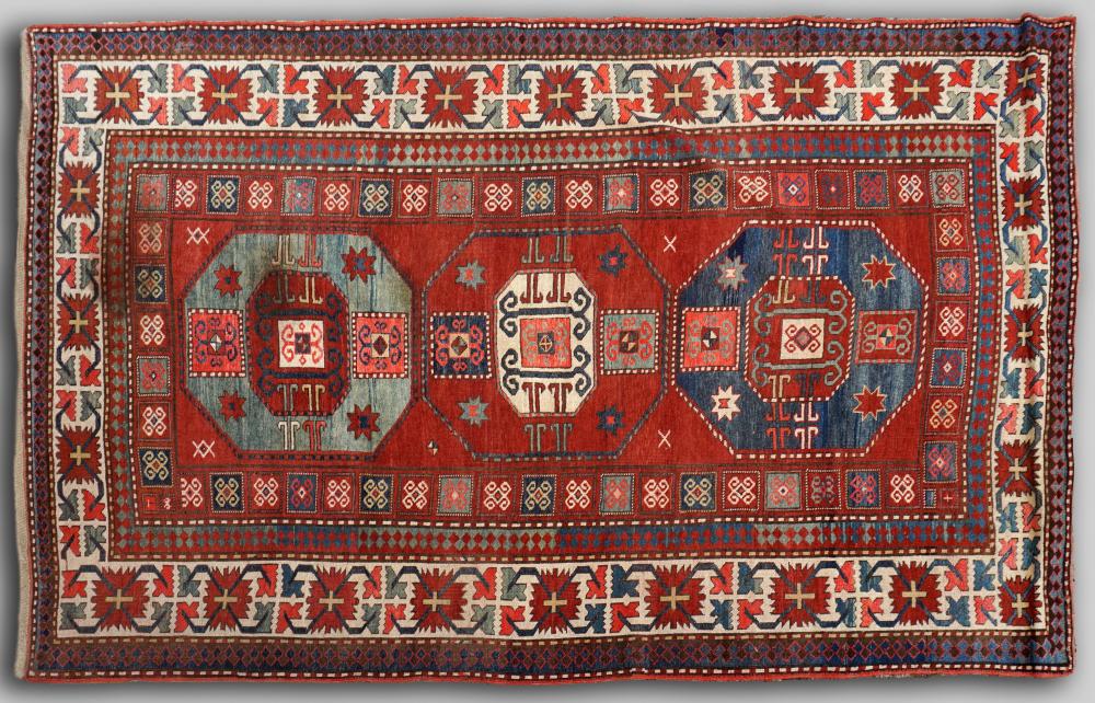 ANTIQUE CAUCASIAN HAND KNOTTED WOOL