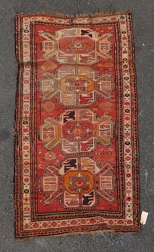 ANTIQUE CAUCASIAN RUGwith pile