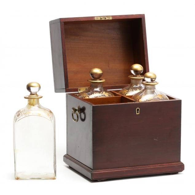 ANTIQUE CELLARETTE WITH FOUR GILT