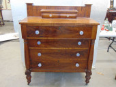 ANTIQUE CHEST OF DRAWERS WITH