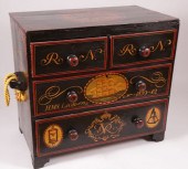 ANTIQUE CHEST OF DRAWERS WITH