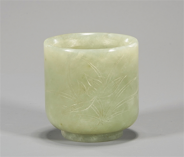Antique Chinese carved jade cup,