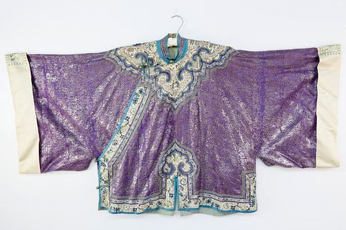 ANTIQUE CHINESE EMBROIDERED AND