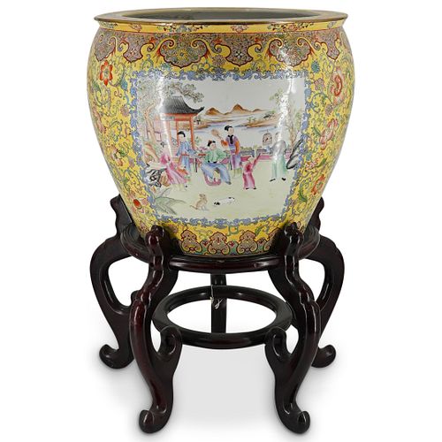 ANTIQUE CHINESE FAMILLE JAUNE