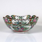 ANTIQUE CHINESE FAMILLE ROSE M