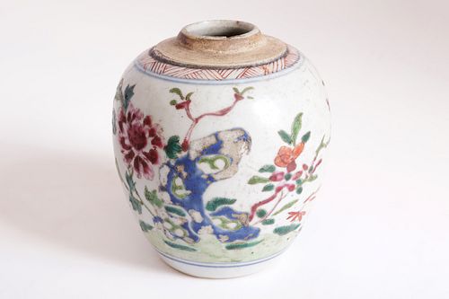 ANTIQUE CHINESE FAMILLE ROSE