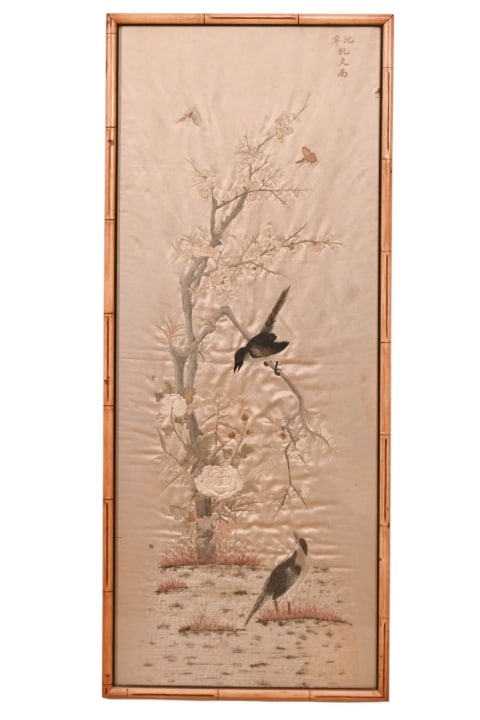 ANTIQUE CHINESE HAND EMBROIDERED