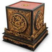 ANTIQUE CHINESE LACQUER ALTAR