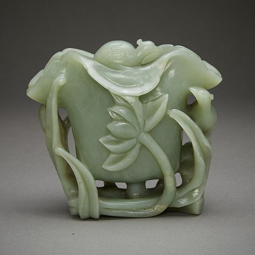 ANTIQUE CHINESE QING CARVED JADE