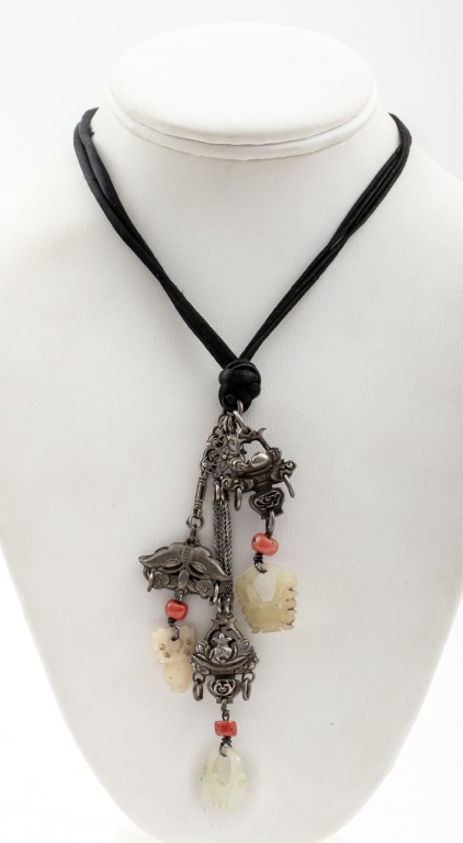 ANTIQUE CHINESE QING HETIAN