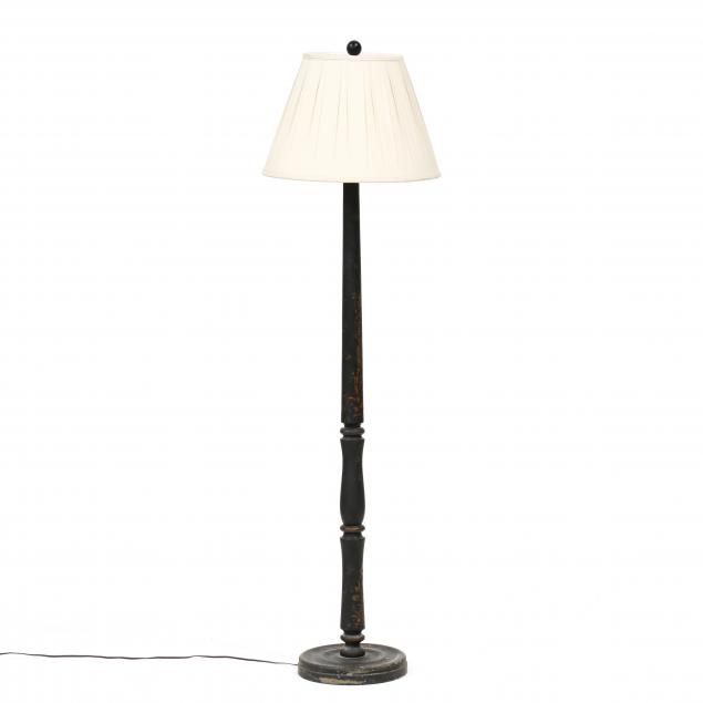 ANTIQUE CHINOISERIE FLOOR LAMP