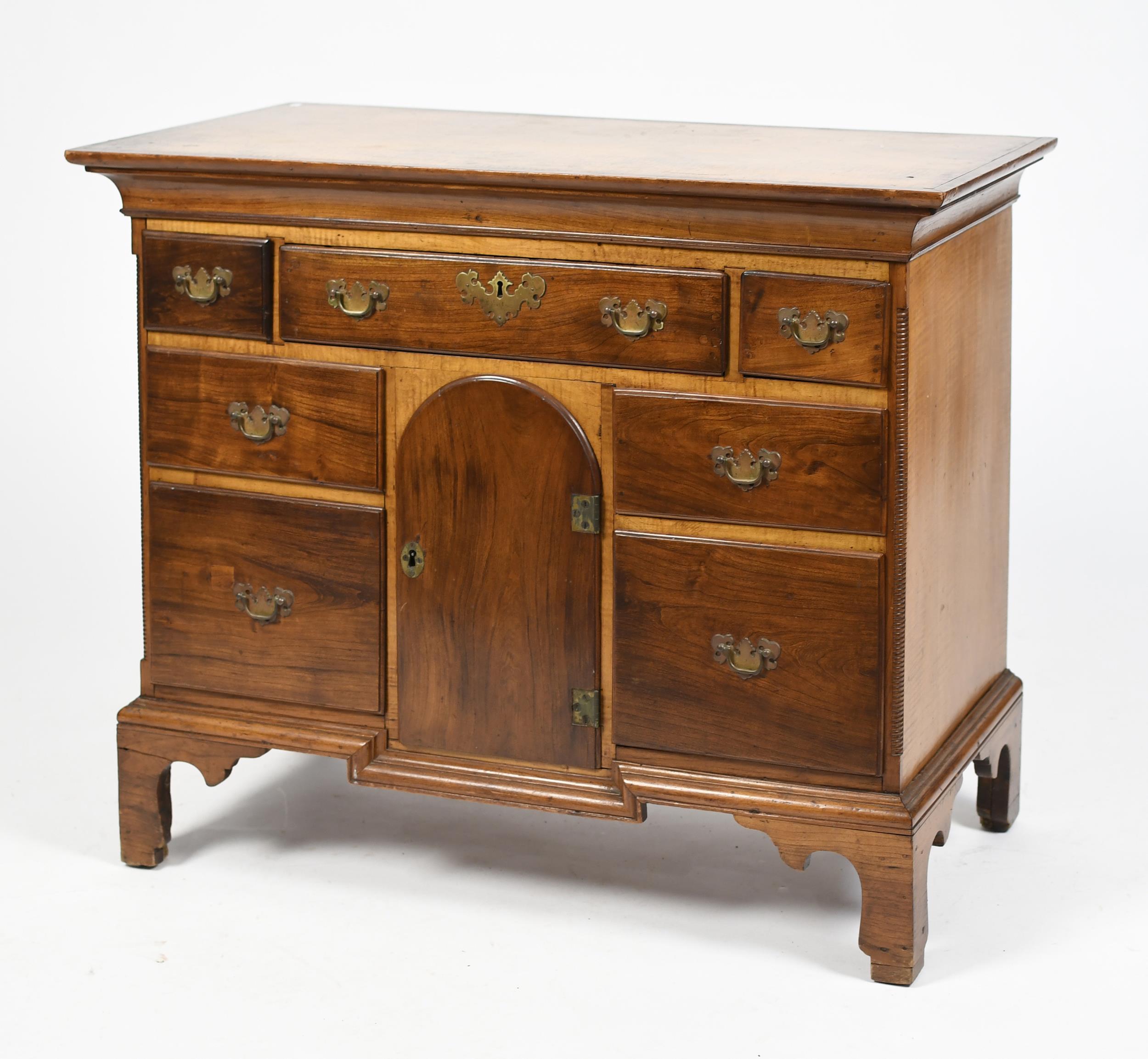 ANTIQUE CHIPPENDALE WALNUT/CURLY