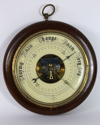 ANTIQUE CIRCULAR WALL BAROMETER