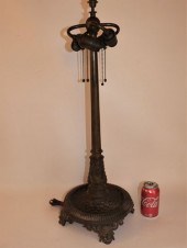ANTIQUE CLASSICAL BRONZE LAMP