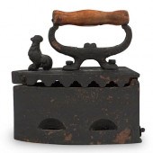 ANTIQUE CLOTHING IRONDESCRIPTI