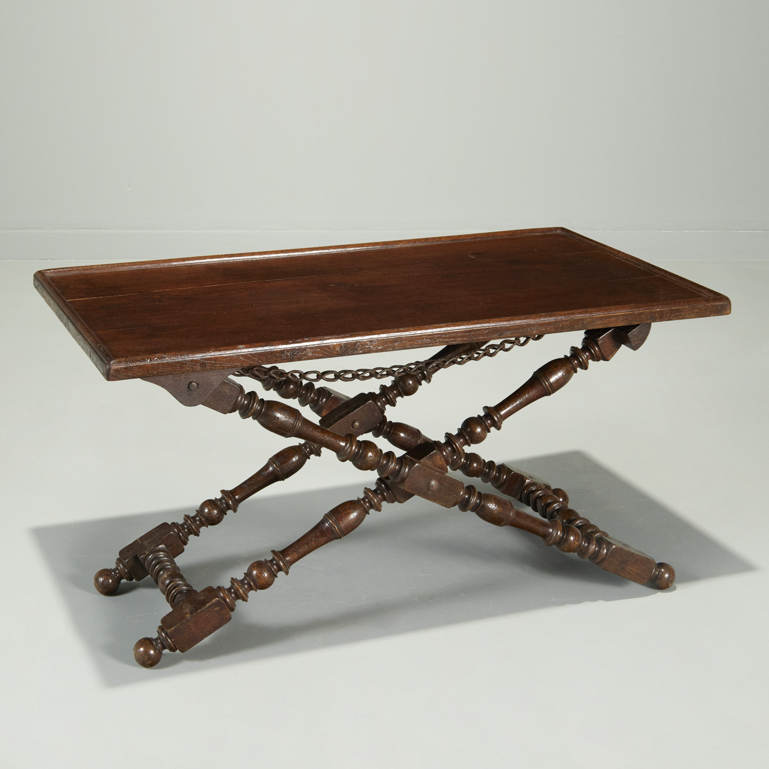 ANTIQUE CONTINENTAL ADJUSTABLE