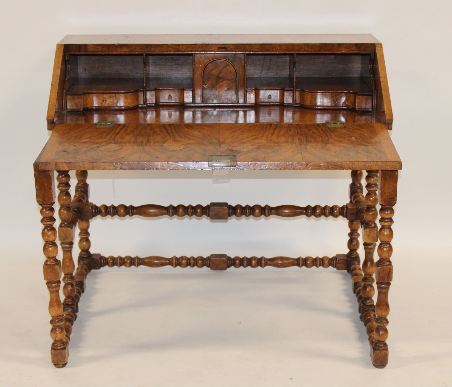 ANTIQUE CONTINENTAL BURL WALNUT