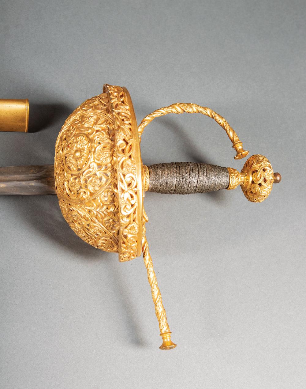 ANTIQUE CONTINENTAL GILT