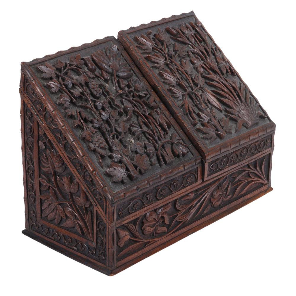 ANTIQUE CONTINENTAL GOTHIC