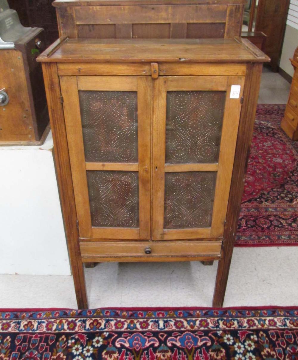 ANTIQUE COUNTRY KITCHEN PIE SAFE,